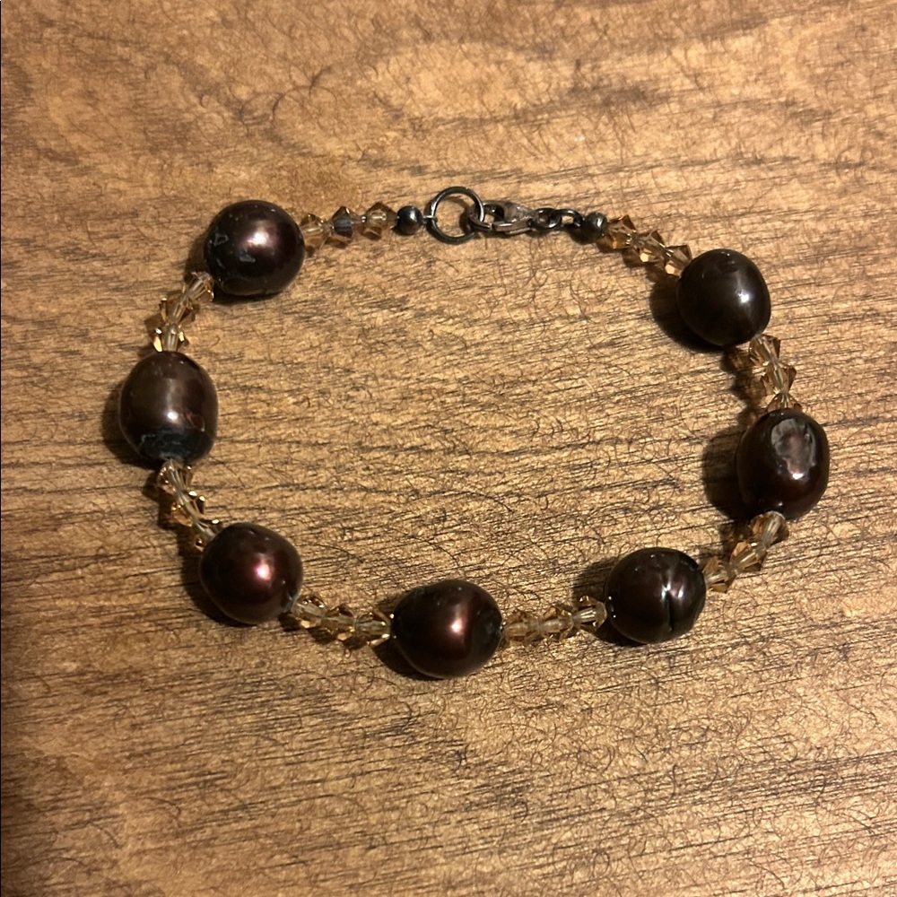 Elegant Brown Pearl Bracelet